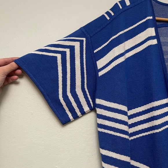Kit and Ace Studio Cardigan Sz XS / S Blue and White - Picture 8 of 10